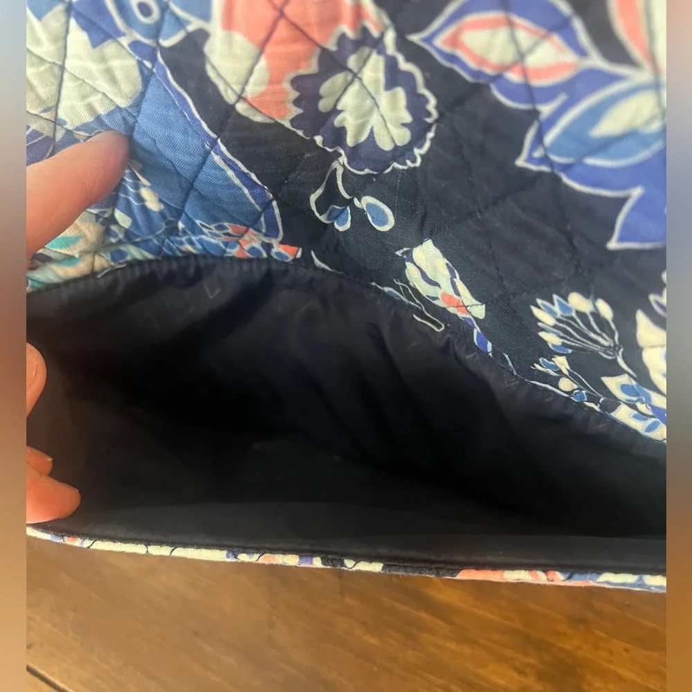 Vera Bradley Messenger Bag 